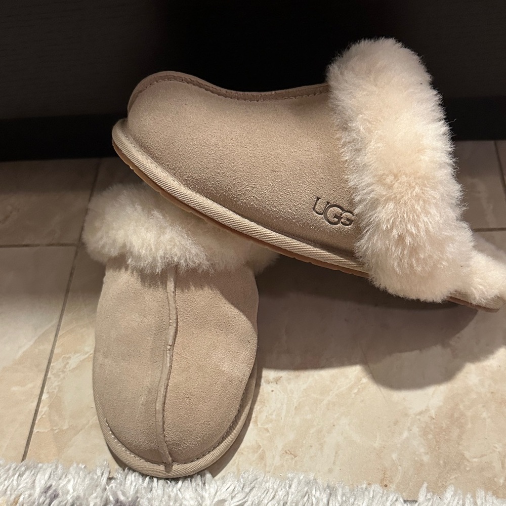 UGG Tan Slippers with Cream Fur (were too small for me:)